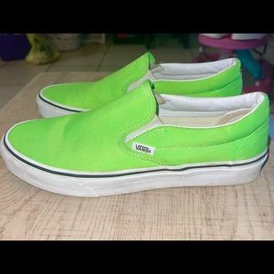 Vans classic slip on NEON green gecko/true white